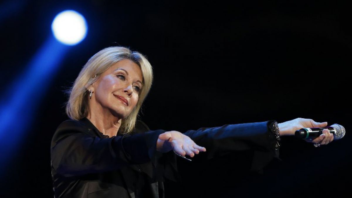 Olivia Newton-John desmiente los «rumores» de su muerte inminente por cáncer