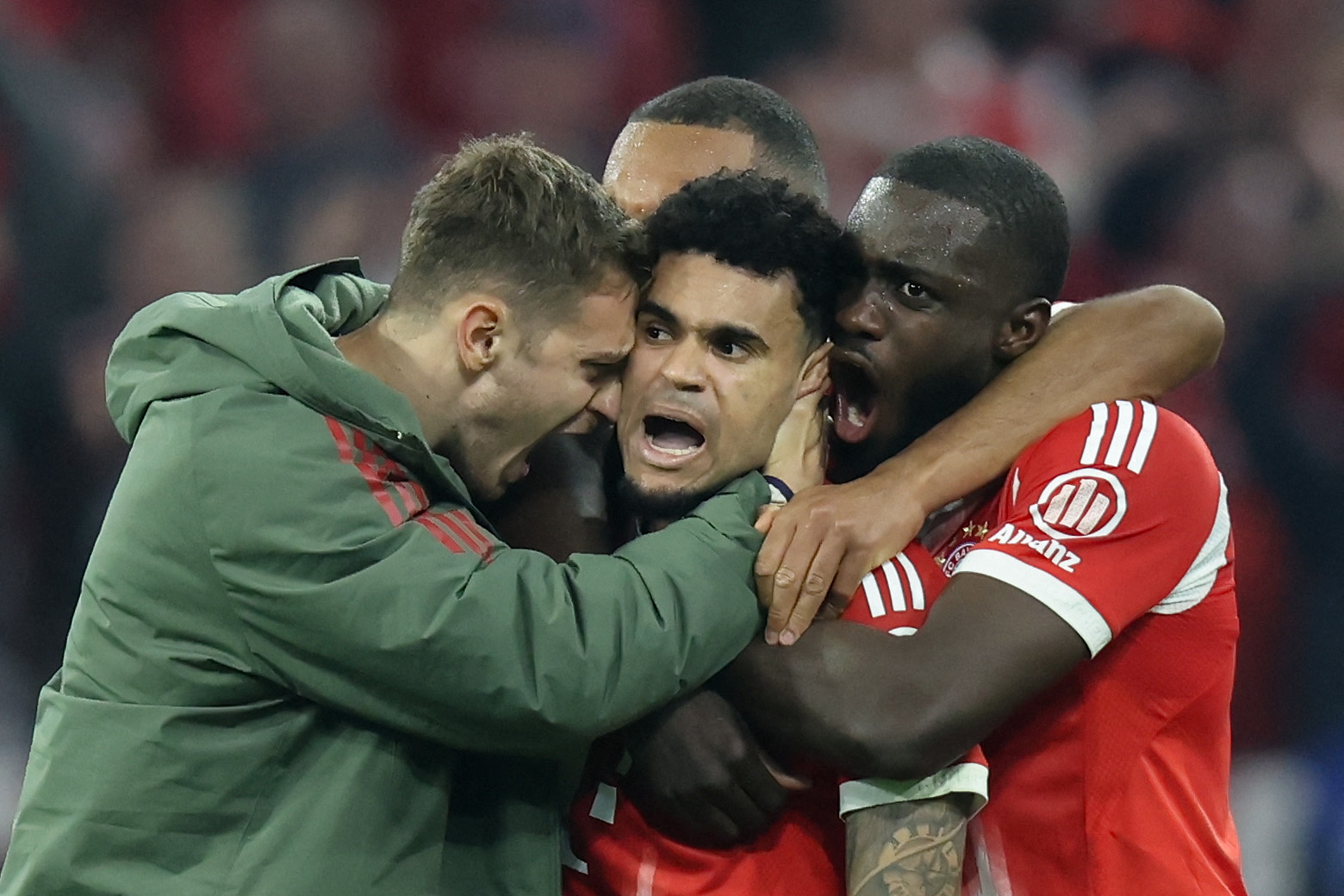 Luis Díaz encaminó la remontada y Bayern Múnich dejó fuera a Real Madrid en Champions: goles
