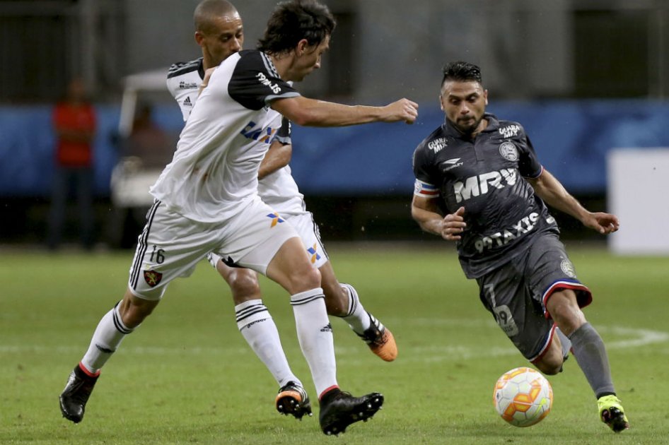 Primo de Messi brilla en la victoria del Bahía en la Sudamericana
