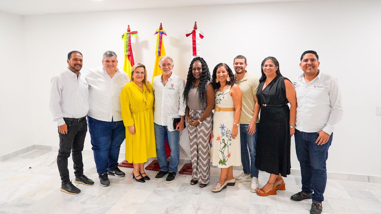U. del Atlántico designa rectora encargada mientras resuelven recusaciones