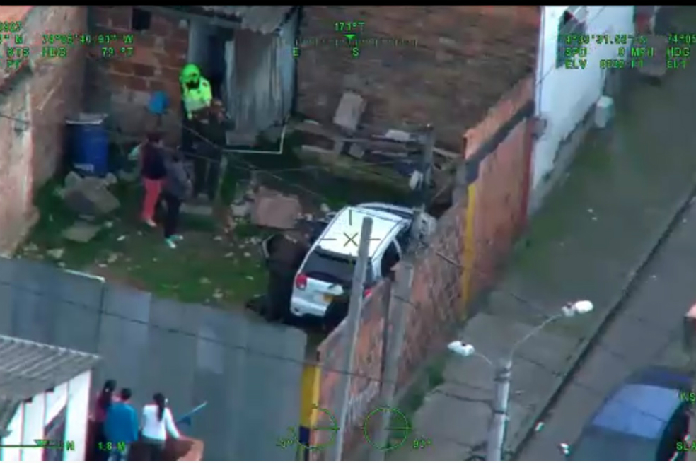 La persecución en helicóptero para recuperar un vehículo hurtado en Bogotá