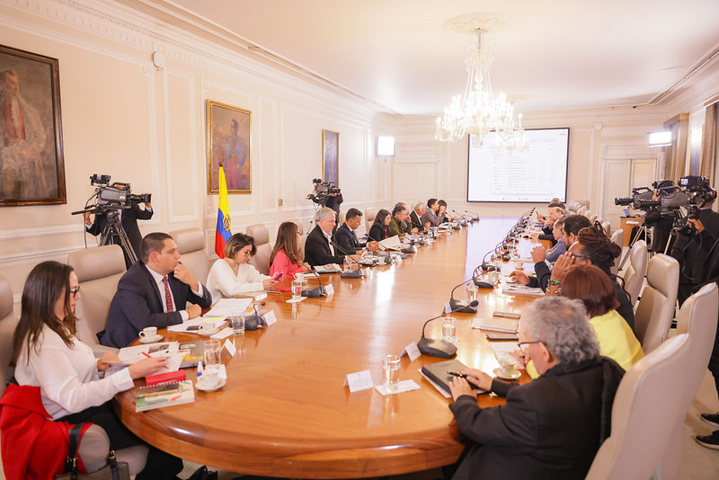 Listos decretos para derogar la consulta y convocar a extras por la pensional