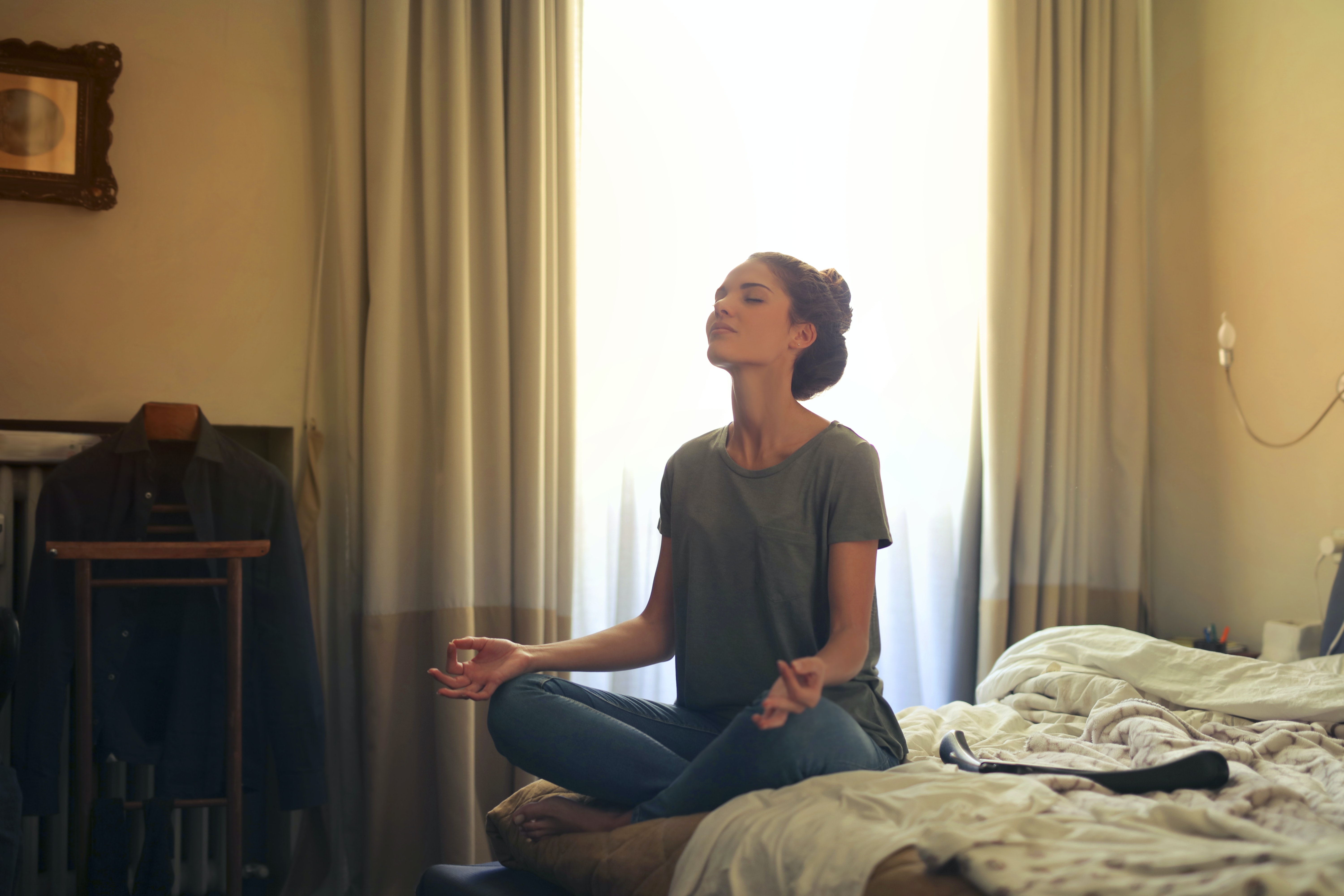 Meditación guiada para eliminar la ansiedad y el estrés laboral del día
