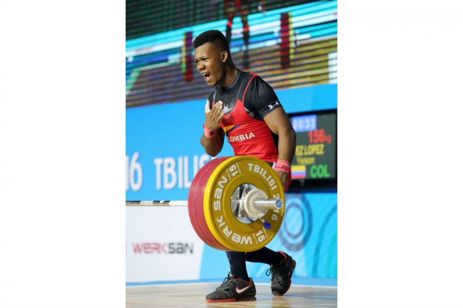 Jeison López se coronó campeón y logró récord en el Mundial Juvenil de Pesas