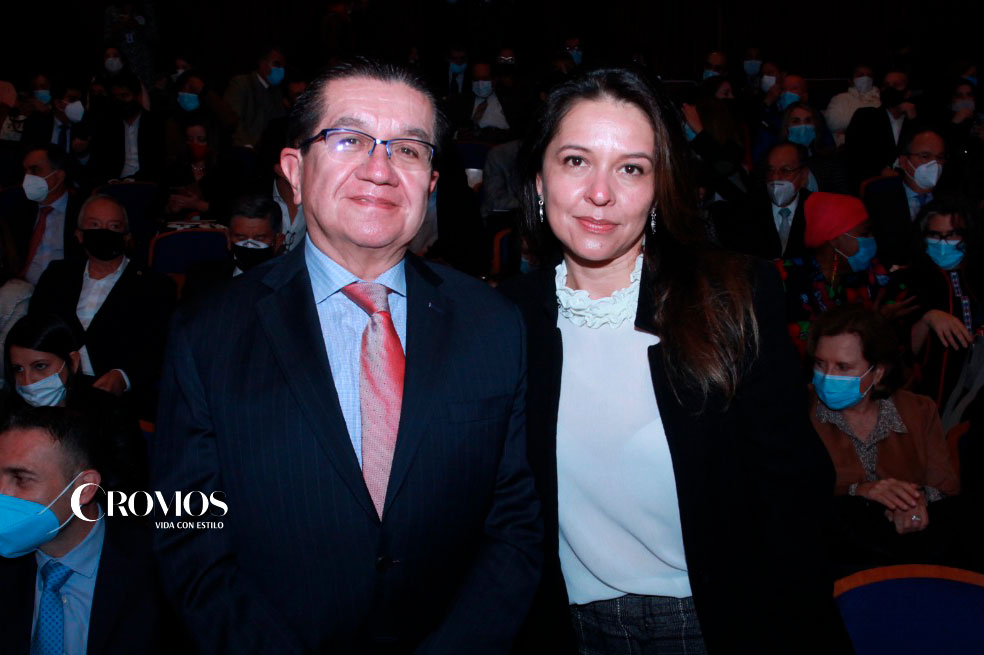 Por primera vez, Putumayo gana el 33° Premio Cafam a la Mujer
Claudia Yurley Quintero Rolón es la nueva
Mujer Cafam 2022