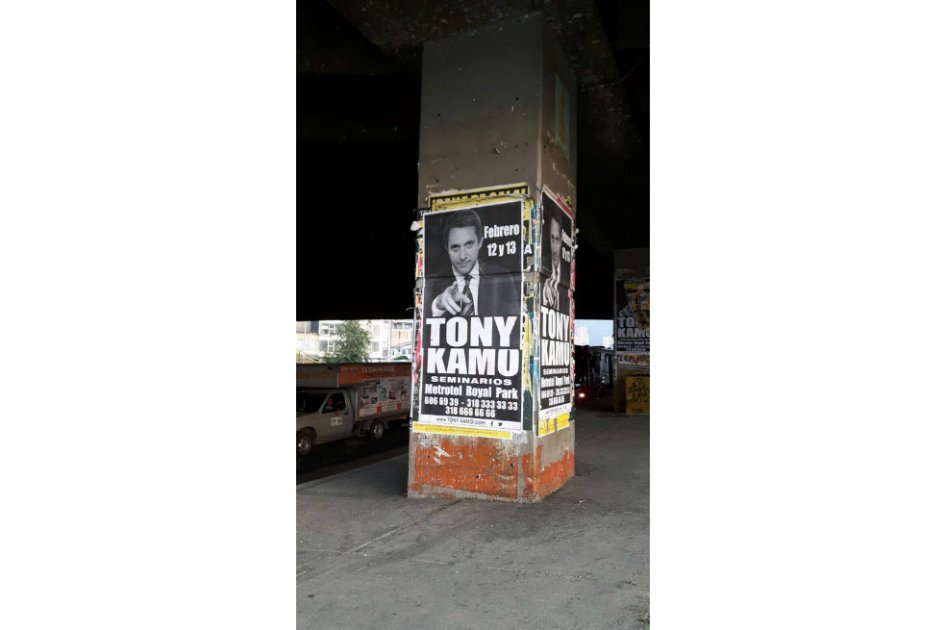 Polémica campaña de Peñalosa para limpiar Bogotá de tanta publicidad