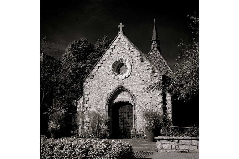 Por 5.000 euros subastan capilla en Francia con la condición de que el comprador «se la lleve»