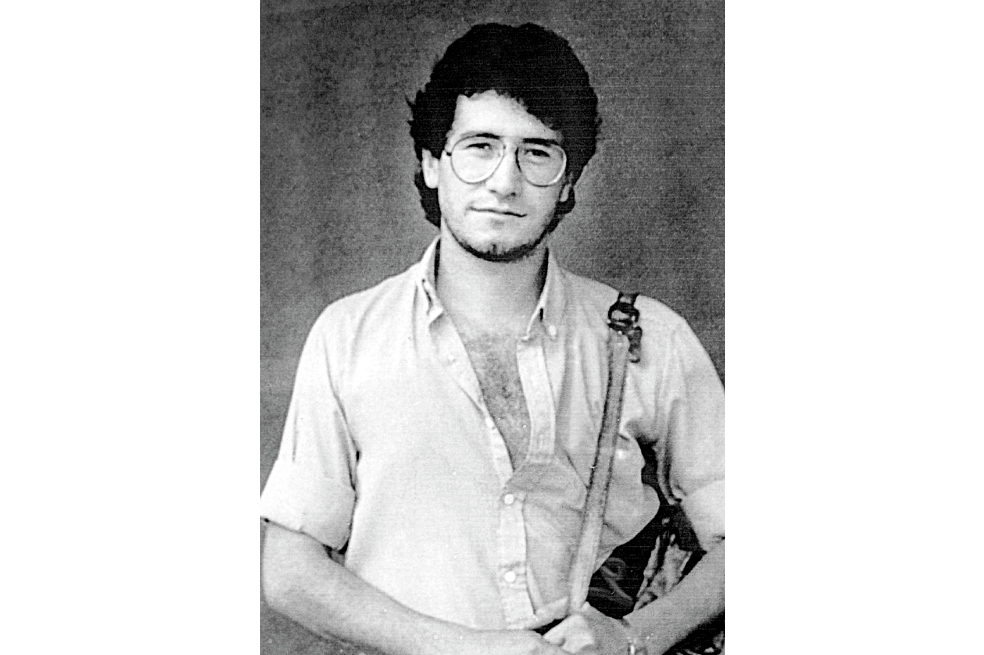 Julio Daniel Chaparro: la irreverencia de un poeta