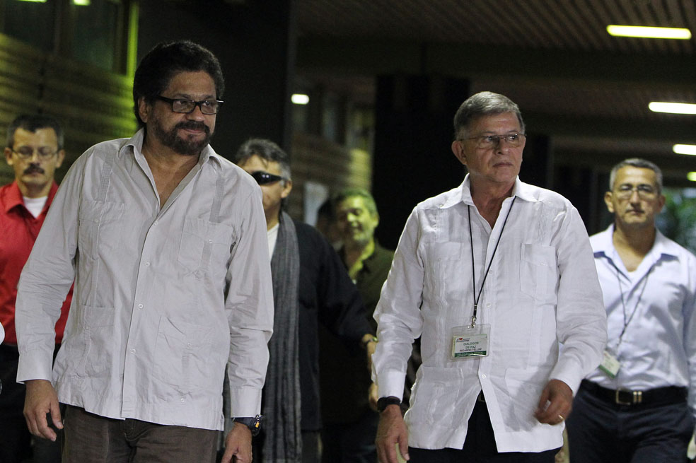 Colombianos quieren la paz, pero sin concesiones a la guerrilla
