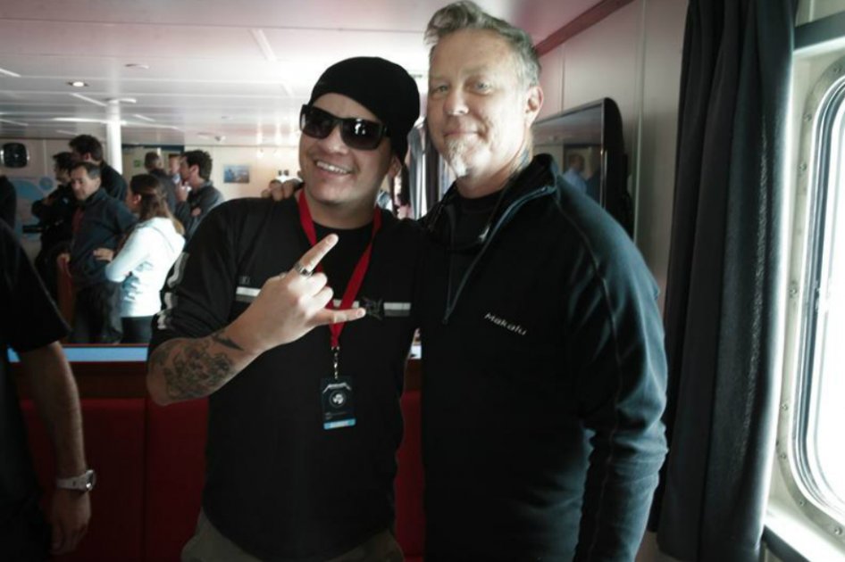 Coro de científicos, «teloneros» de Metallica en la Antártida