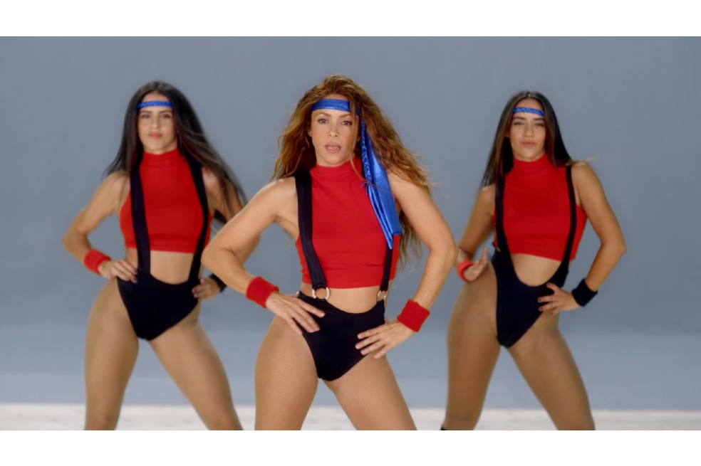 Shakira lanza “Girl like me” junto a Black Eyed Peas