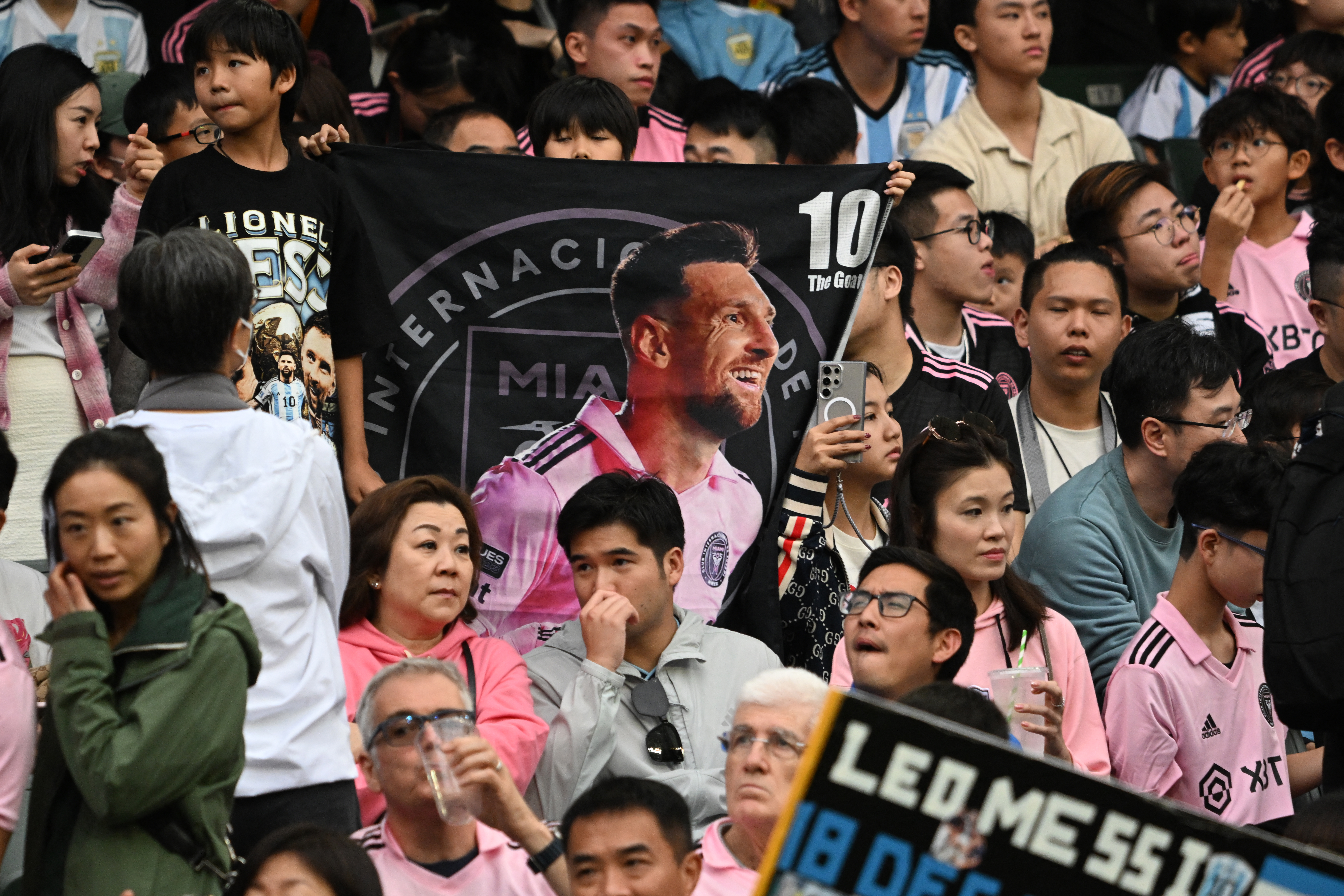 Los hinchas que no pudieron ver a Messi en Hong Kong recibirán un reembolso