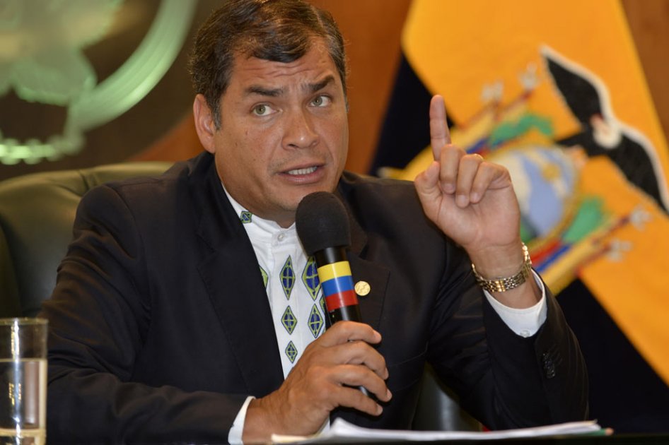 Rafael Correa espera que el Reino Unido retracte su amenaza