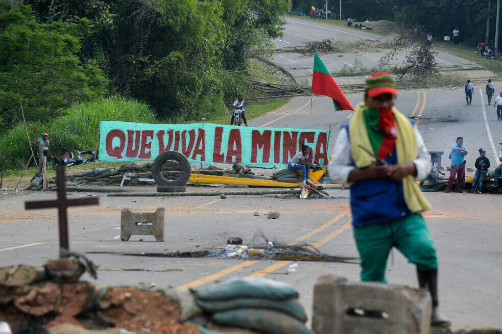 Minga: caminar la palabra