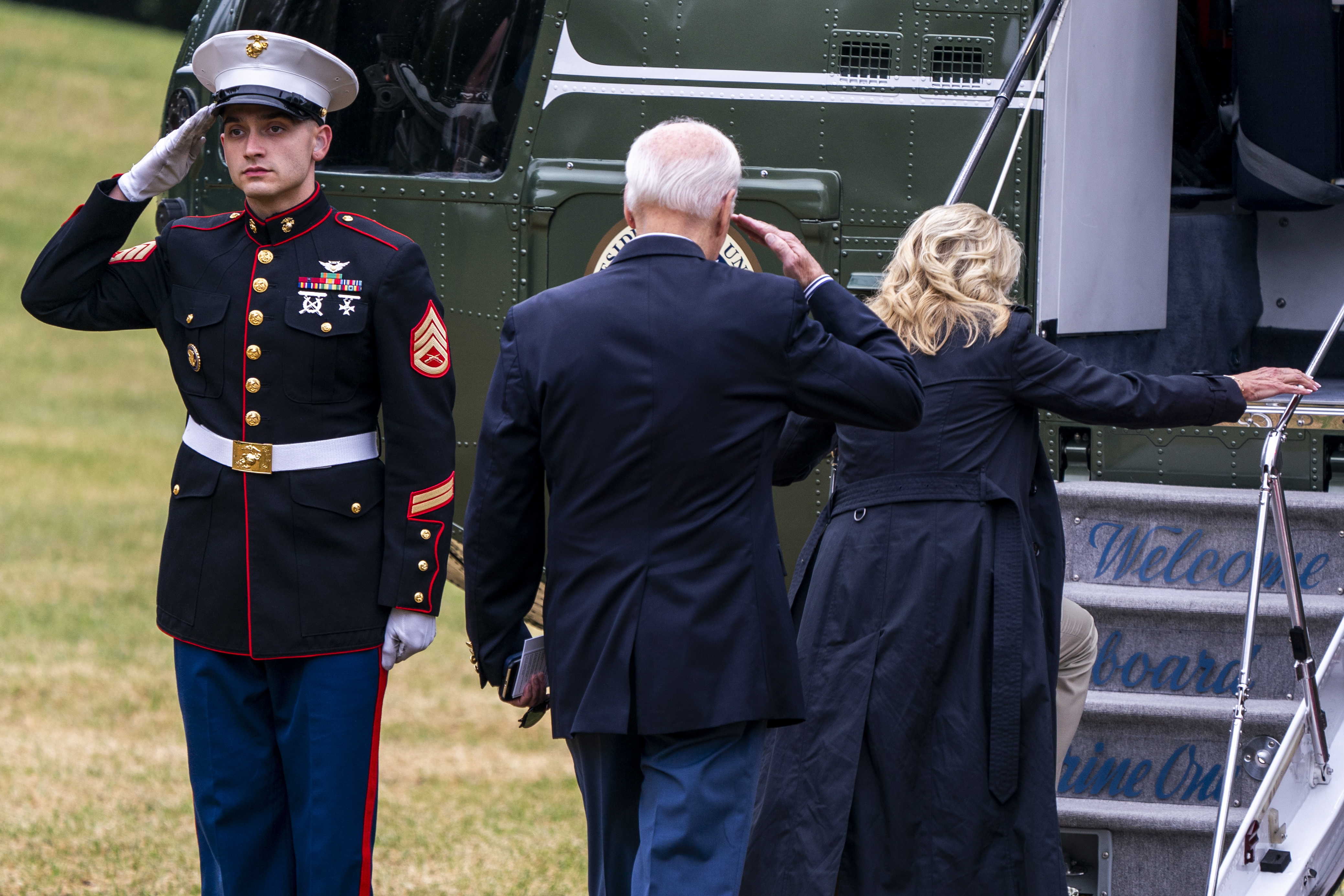 Joe Biden viajó a Florida tras el paso del huracán Ian, ¿con qué se encontró?