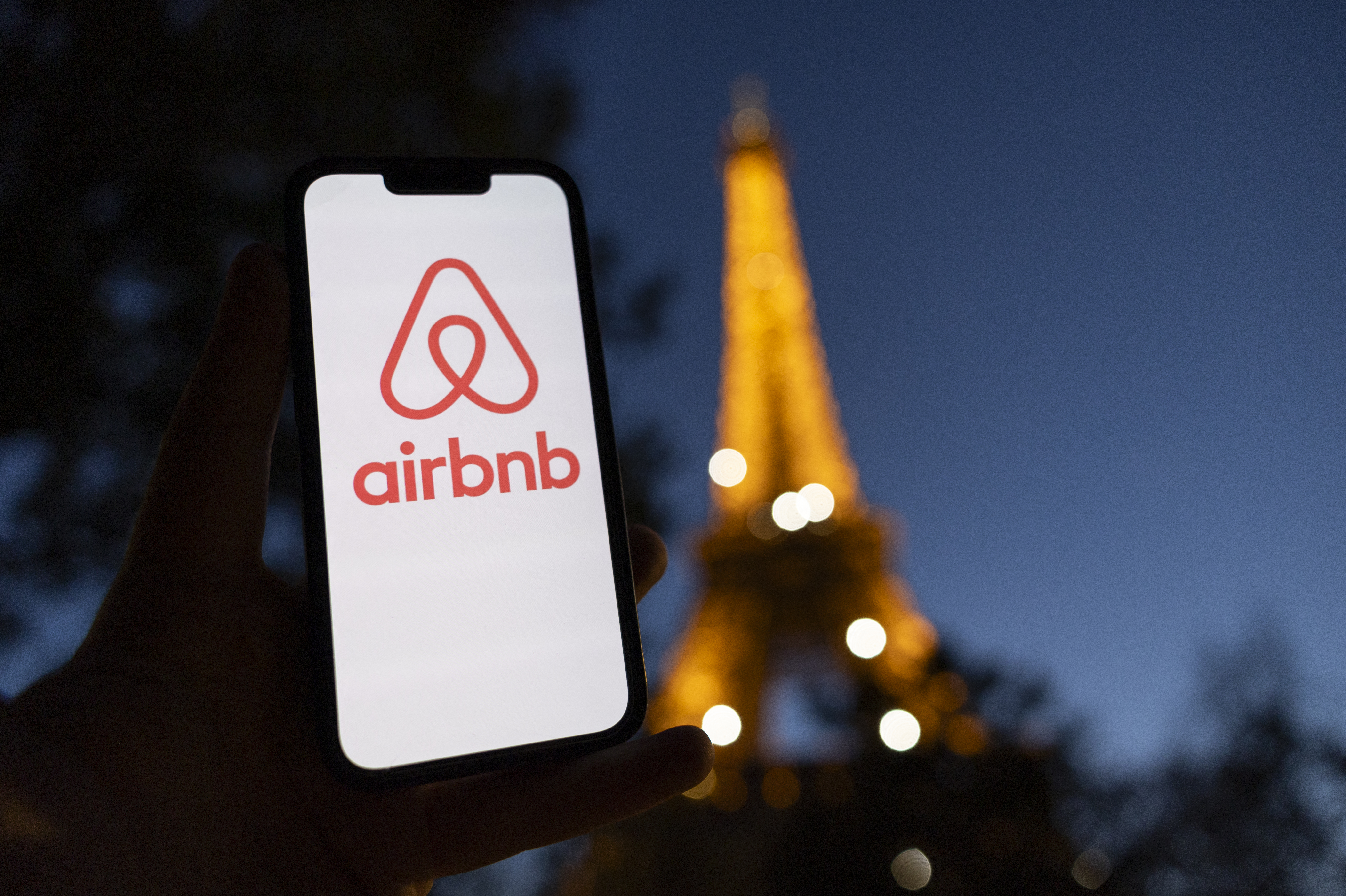 Airbnb lanza espacio de servicios: desde masajes y chef, hasta entrenador personal