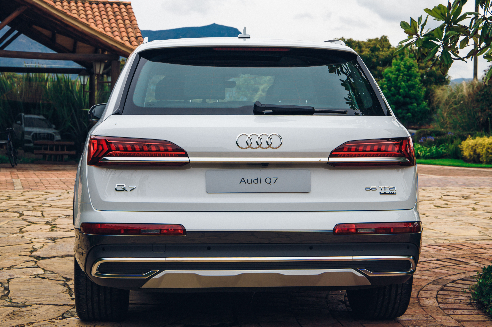 Q7.