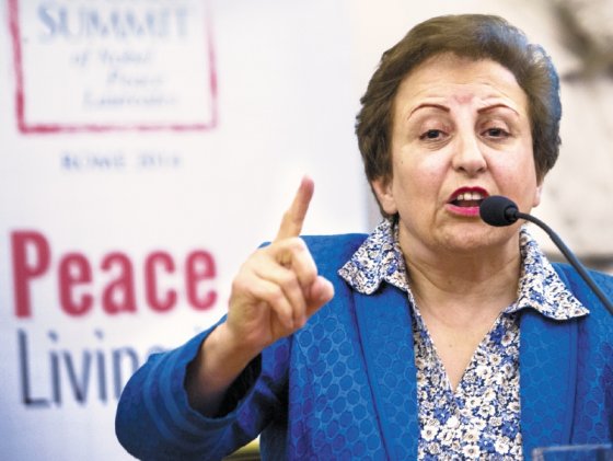 Hace mucho me amenazan, pero no les pongo atención: Shirin Ebadi, nobel iraní