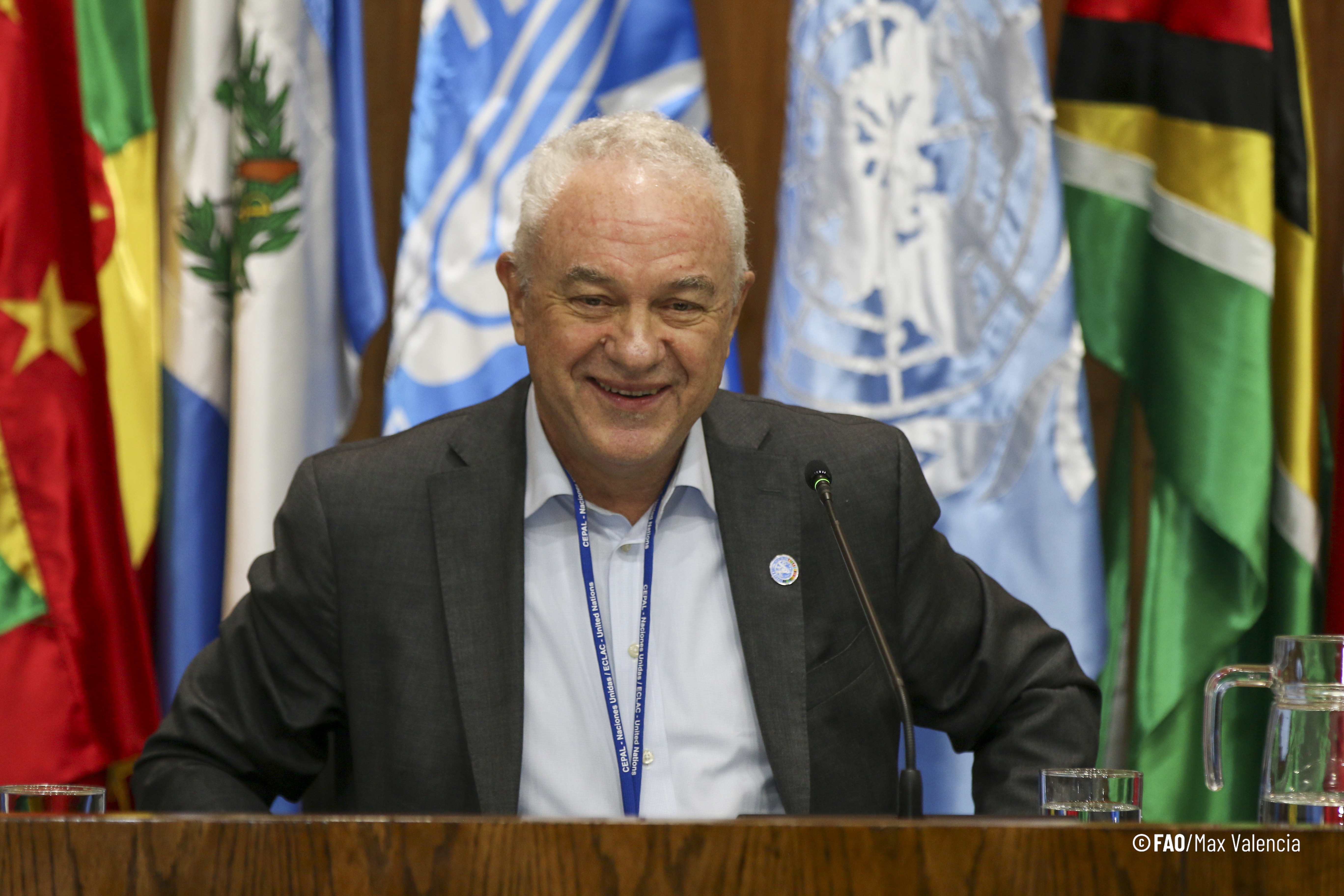 Mario Lubetkin, Representante Regional de la FAO para América Latina.