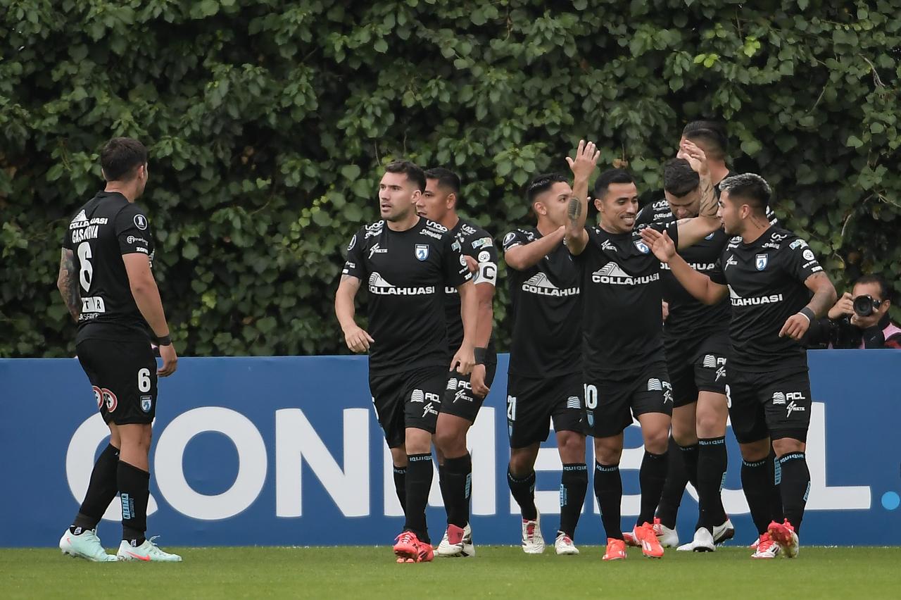 Steffan Pino abrió el marcador a favor de Deportes Iquique en el partido ante Santa Fe por la Copa Liberadores.