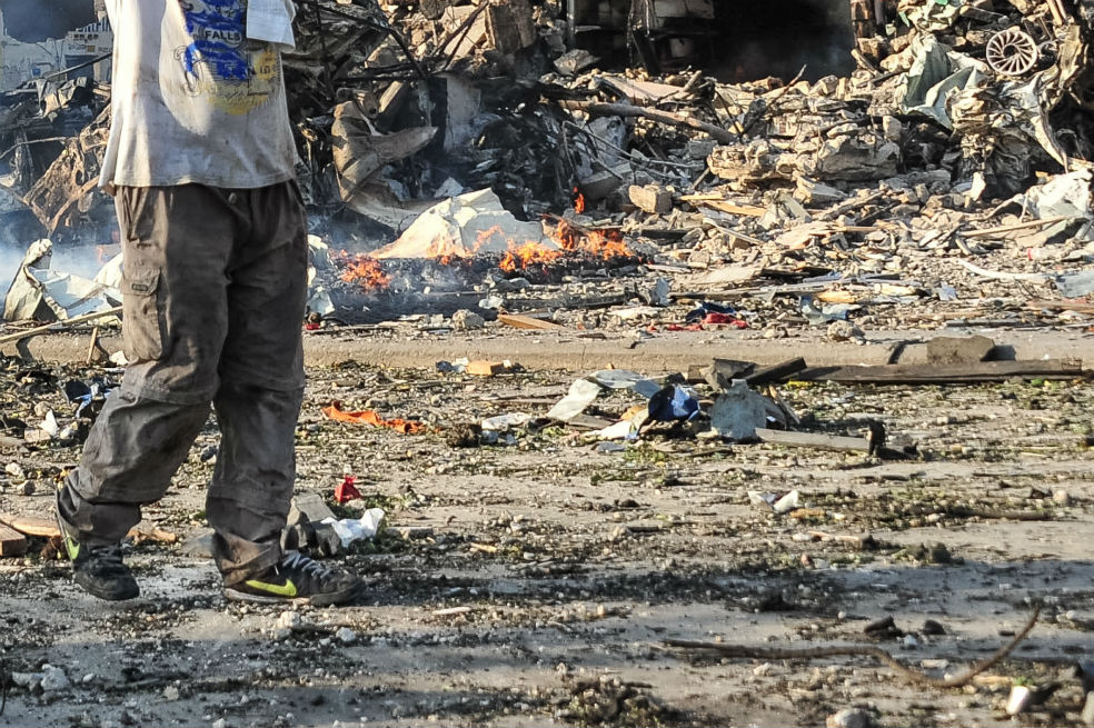 Al menos 13 policías mueren en un atentado en Somalia