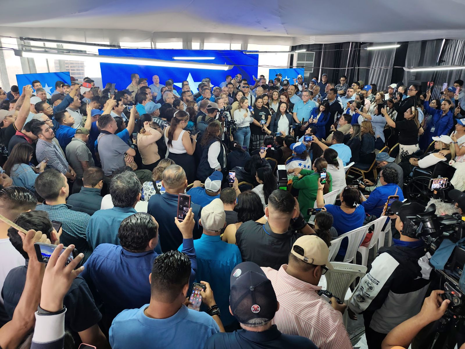 Nasry Asfura, favorito de Trump, es proclamado presidente de Honduras