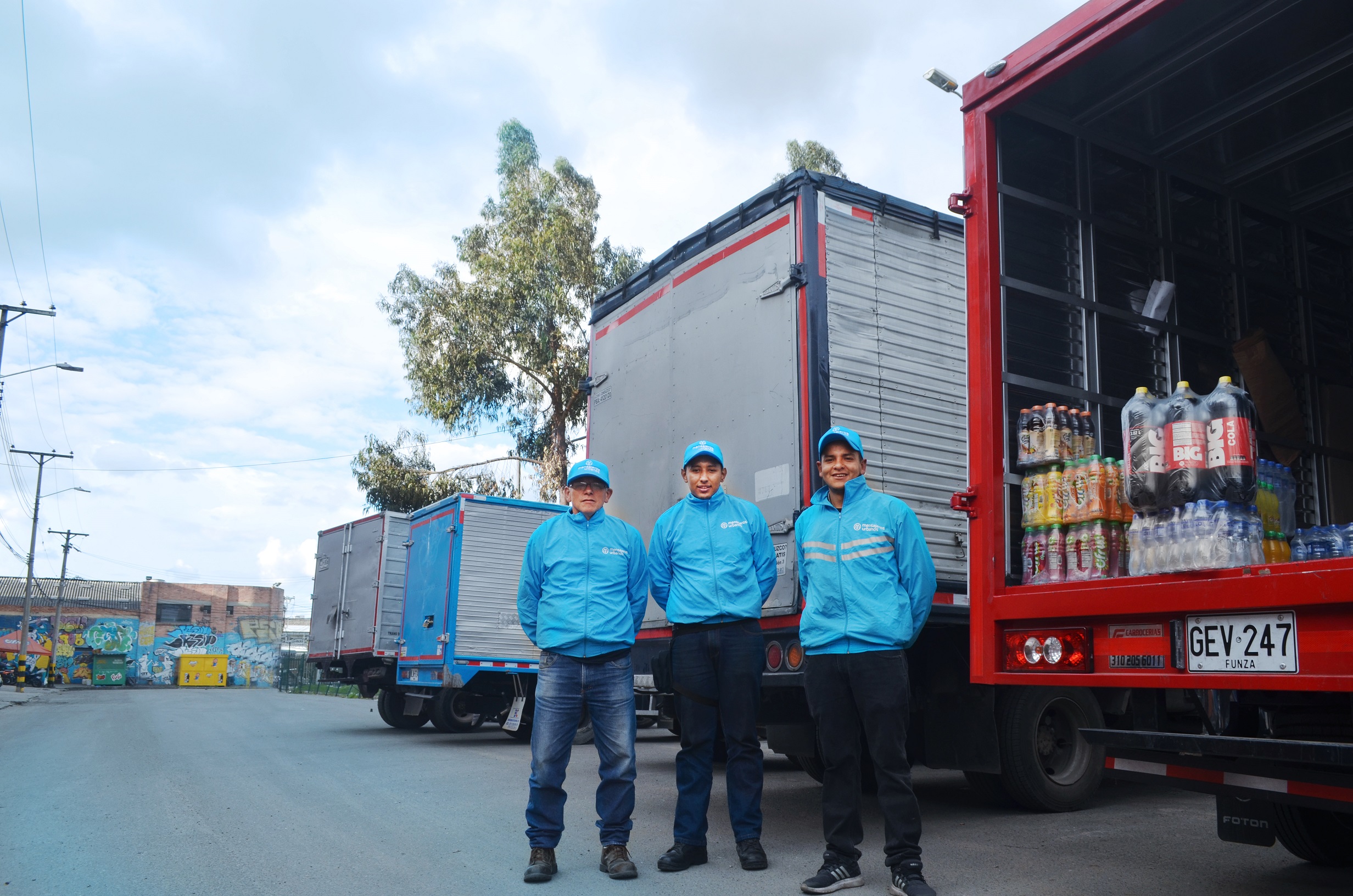 Según Pineda, los mensajeros se llevan el 80 % del valor de cada servicio. El mínimo en la línea de mensajería es de $6.300 y en domicilios, de $4.000.Cortesía.¿Qué diferencial tienen ustedes frente a otras aplicaciones parecidas?