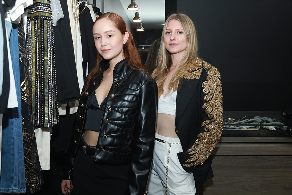 Seta Grand Opening 
La tienda de moda SETA hizo su Grand Opening en el centro comercial el retiro este 6 de julio en el local 233 en el tercer piso, una boutique dedicada a la moda contemporánea con toques urbanos fabricados en finos materiales.