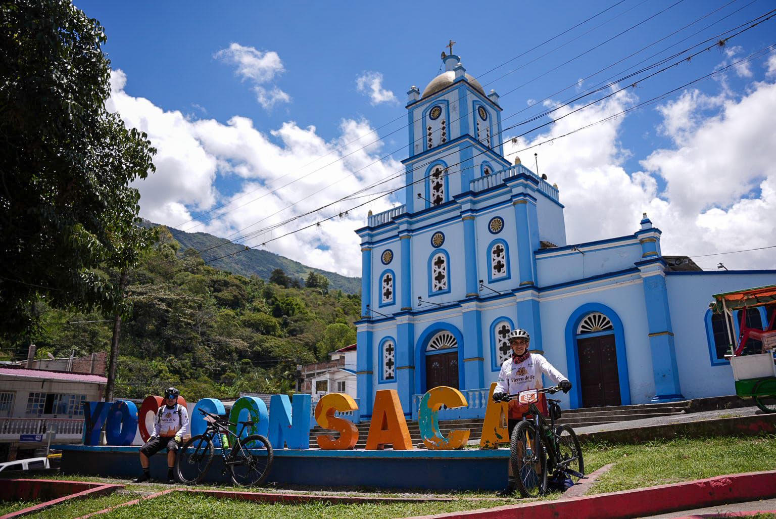 Consacá, Nariño. A los pies del volcán Galeras, Consacá combina cafetales, artesanías en paja toquilla e historia en un destino donde la naturaleza y las tradiciones siguen vivas.
