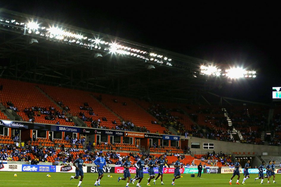 La crisis económica consume al fútbol ecuatoriano