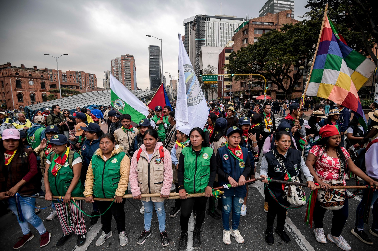 En las movilizaciones también participó la comunidad indígena.