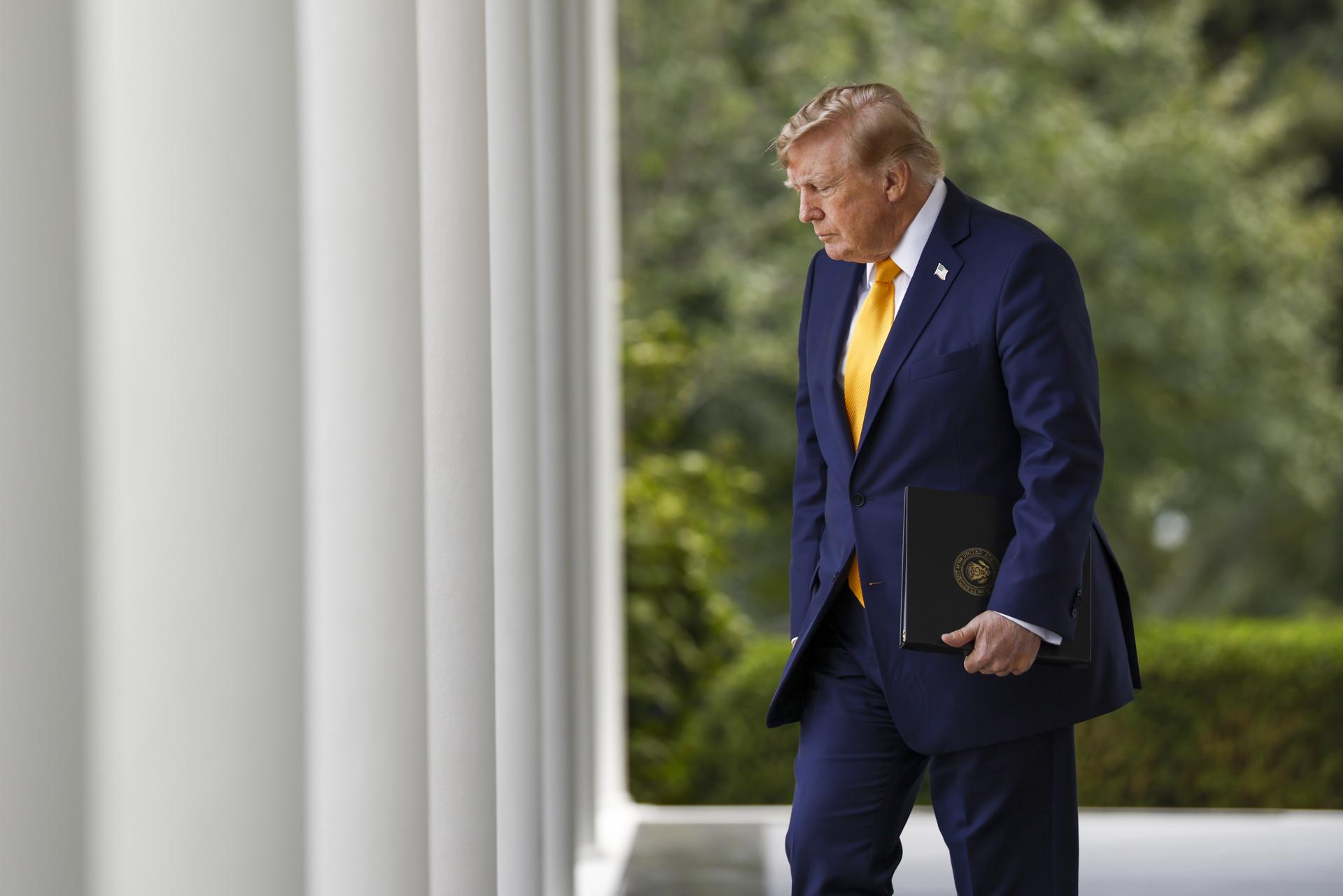 Trump busca bajar la gasolina en plena guerra con Irán y acuerdos con Venezuela