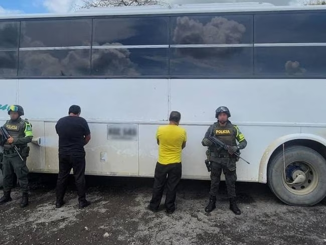 Capturaron a cinco personas por tráfico de migrantes en el Urabá antioqueño