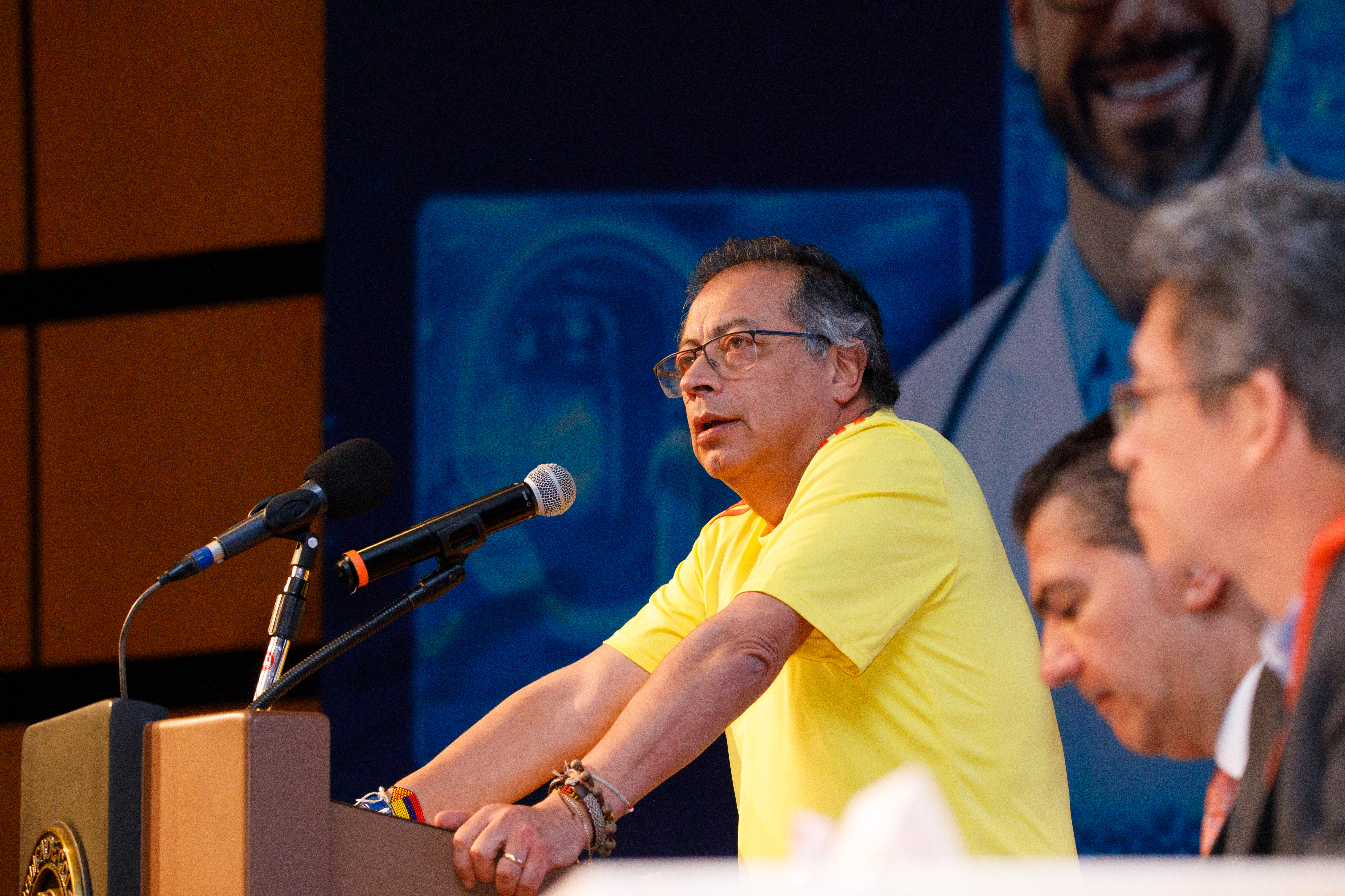 Gobierno desmiente que Petro haya solicitado desplazarse en el bus de la Selección
