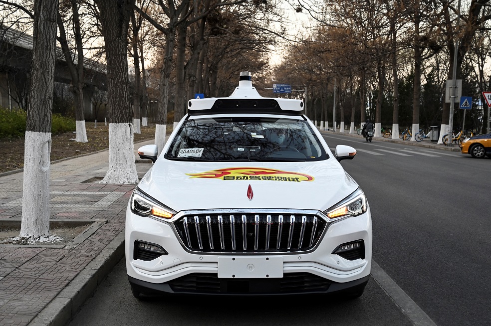 Se autoriza en Pekín el uso de taxis sin conductor