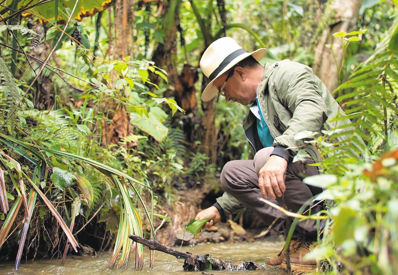 El campesino que dejó la caza para defender la naturaleza