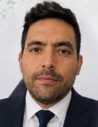 Tenía 30 años y era un médico manizalita egresado de la Universidad de Caldas. Trabajaba en la Clínica Los Nevados, de la ciudad de Pereira, donde estaba laborando a la hora del terremoto.