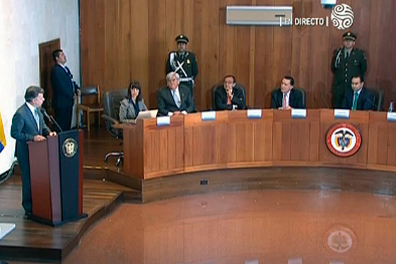 «No se trata entonces de sacrificar la justicia para lograr la paz»: Santos