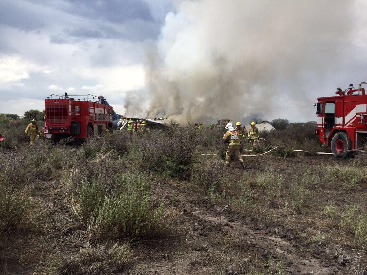 Un avión comercial se desploma luego de despegar en el norte de México