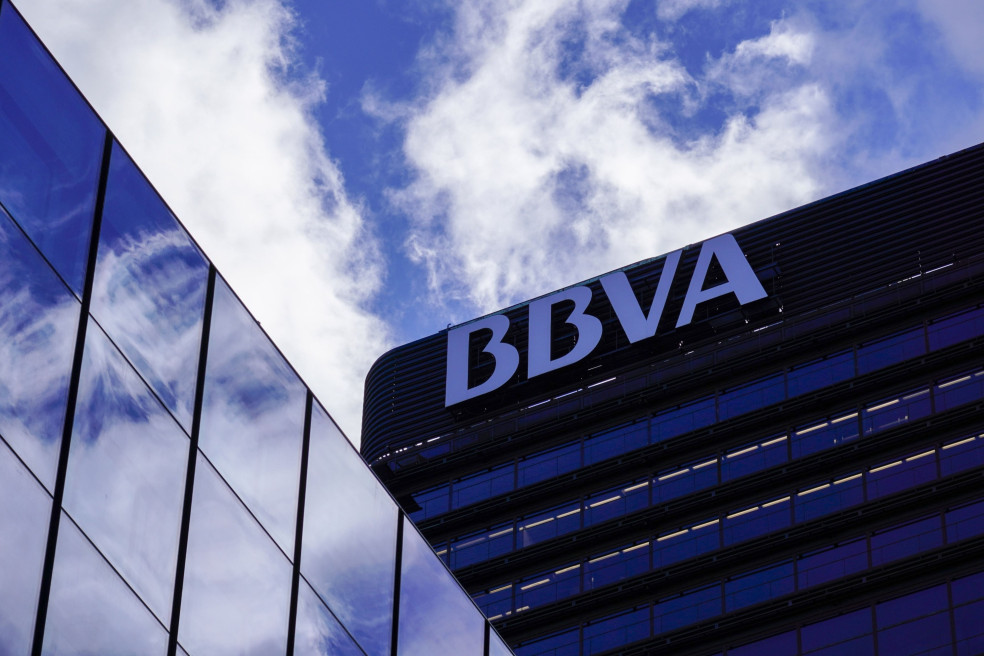Pagos con celular pero sin contacto, nuevo servicio del BBVA