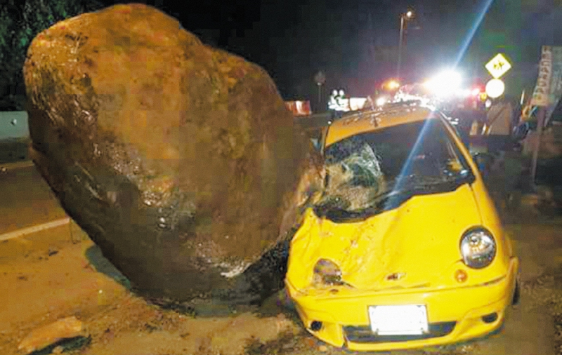 ¿Quién responde por las piedras rodantes en las vías de Cundinamarca?