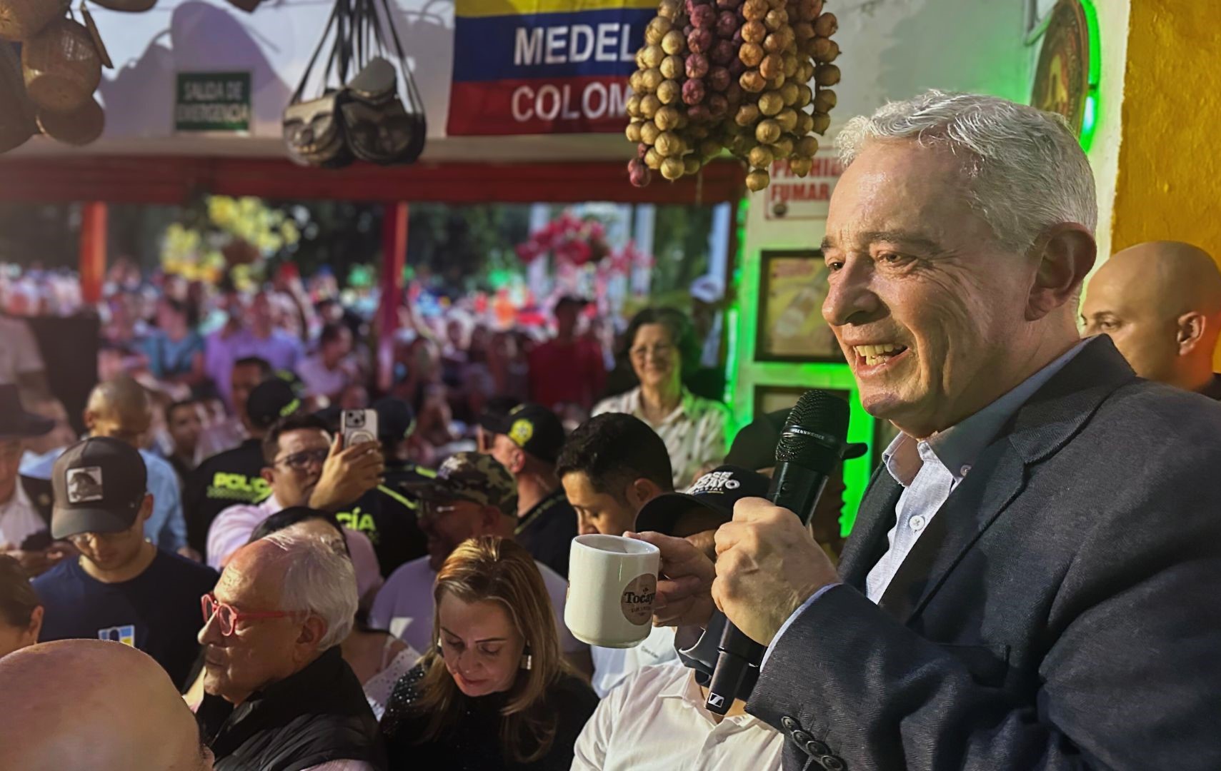 Álvaro Uribe, absuelto por el Tribunal Superior de Bogotá en caso de manipulación de testigos