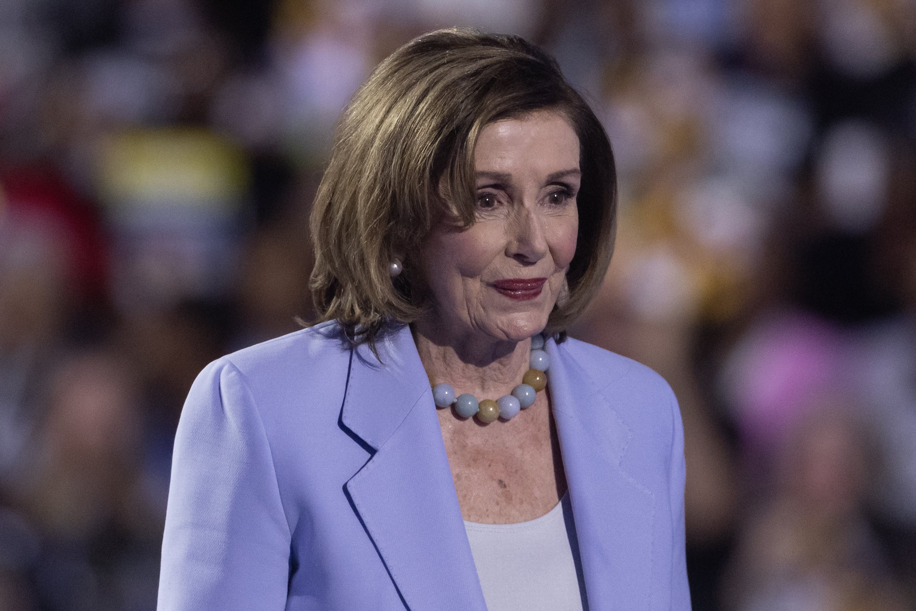 “Si el presidente hubiera salido antes”: Pelosi culpó a Biden por la derrota