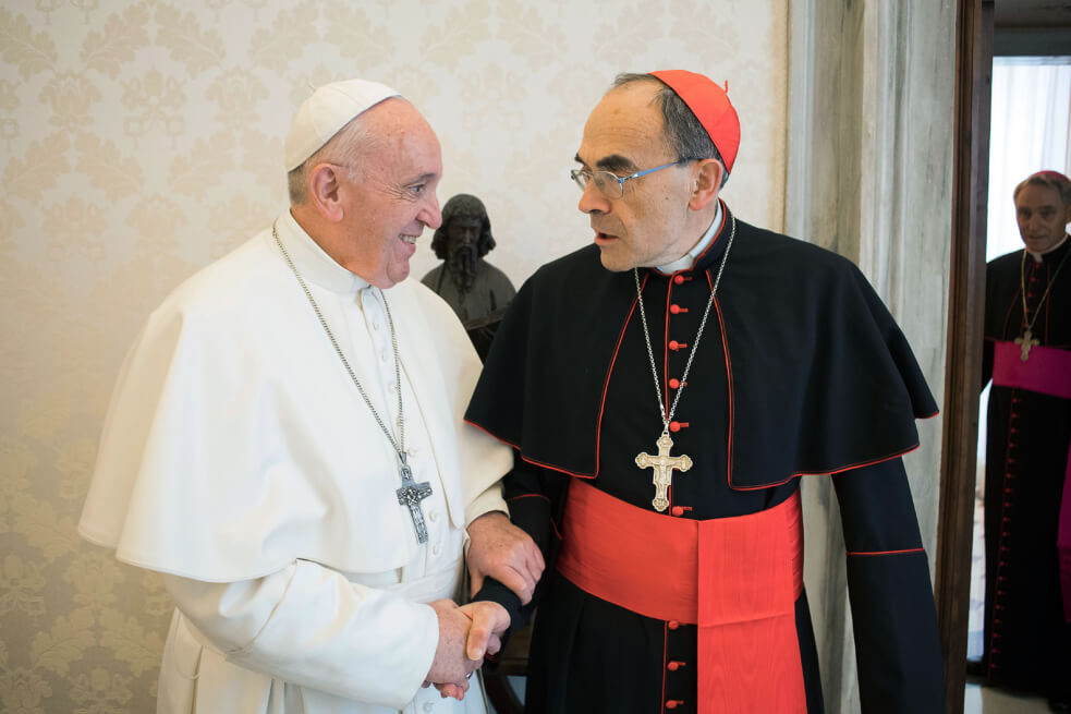 Papa Francisco enfurece a víctimas de pederastia, ¿por qué?