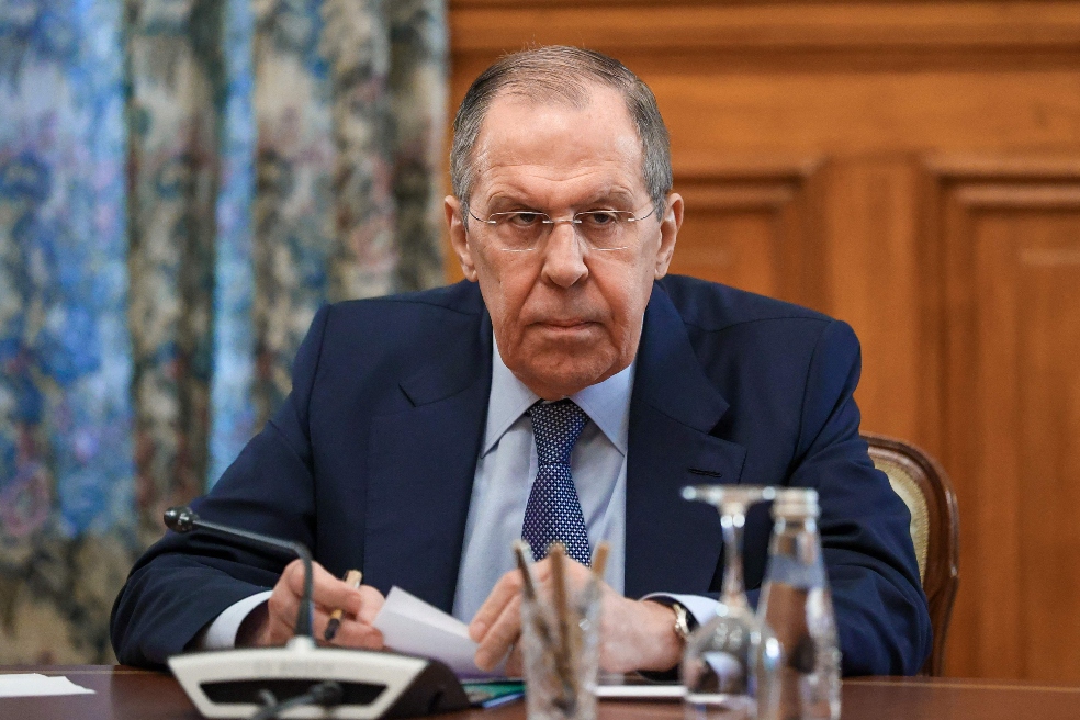 Turquía ayudará en el desminado de los puertos ucranianos, dice el canciller ruso