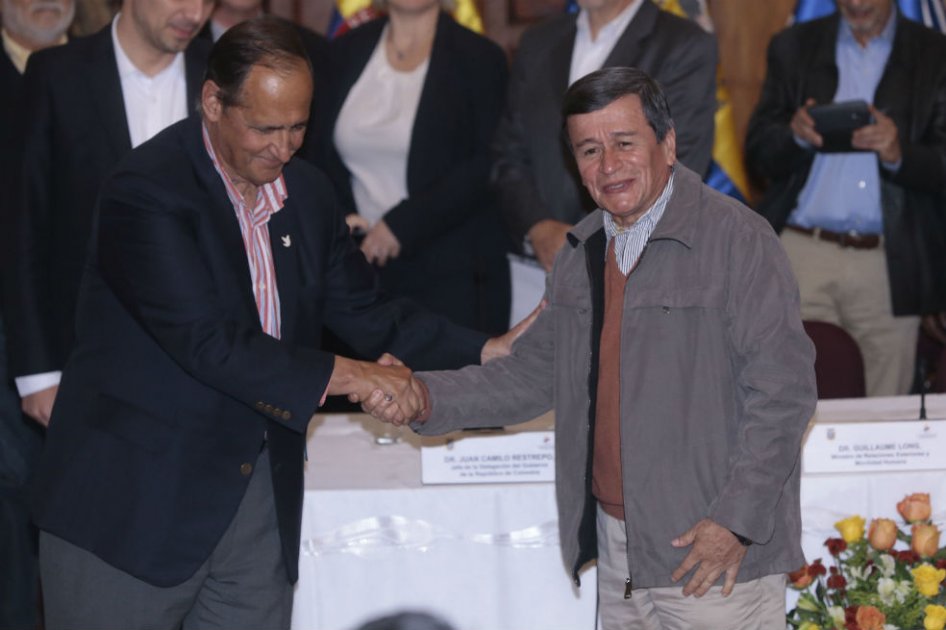 Eln tendría que acogerse a Jurisdicción Especial para la Paz acordada con Farc: Holguín
