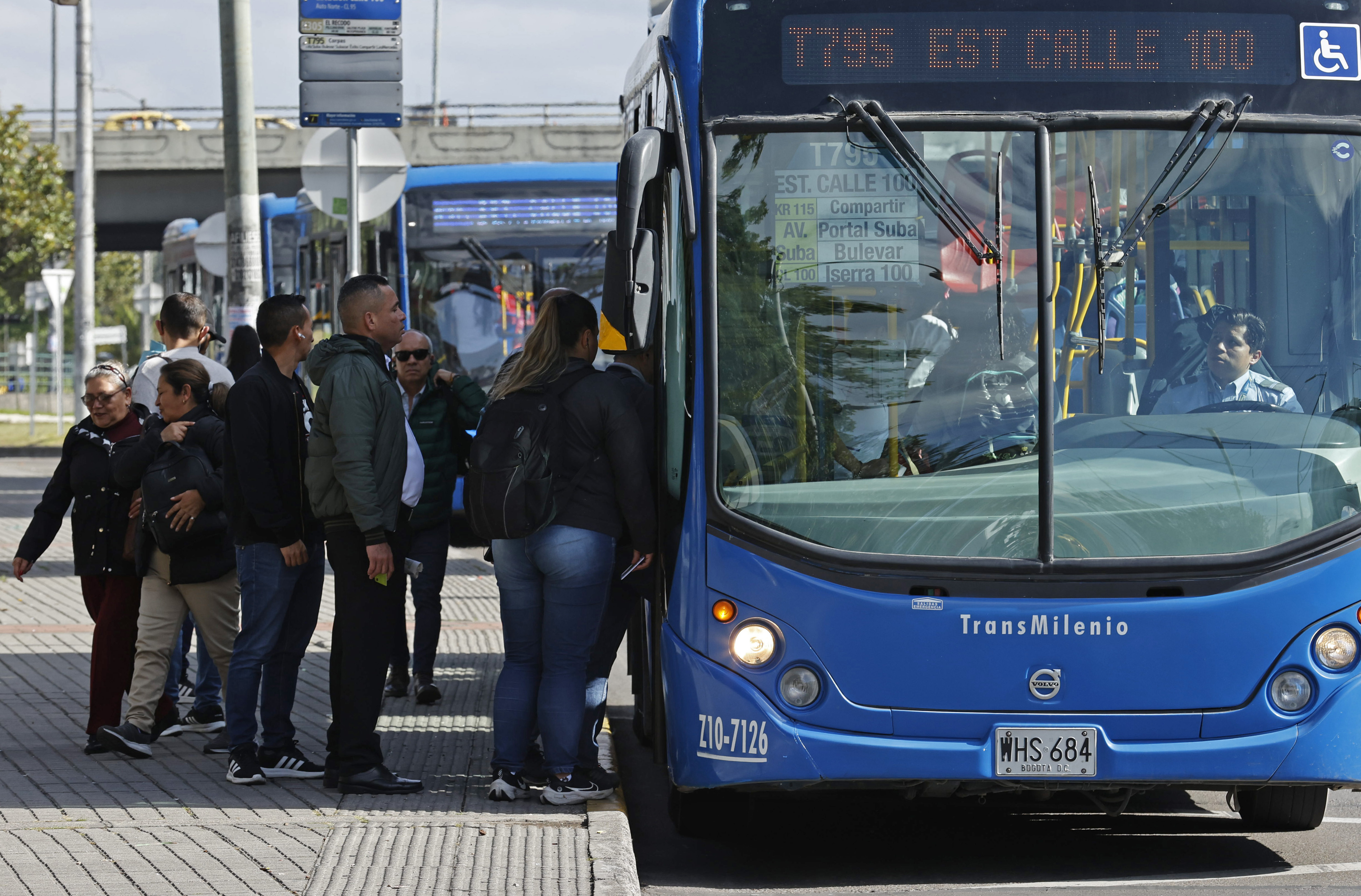 ¿Cuándo se pierde el derecho al auxilio de transporte en 2025? Revise estos casos