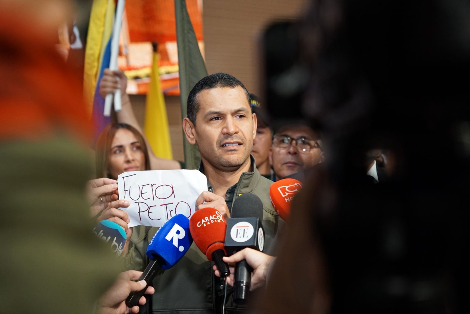 Daniel Palacios inició su carrera presidencial y se alistan otros opositores de Petro