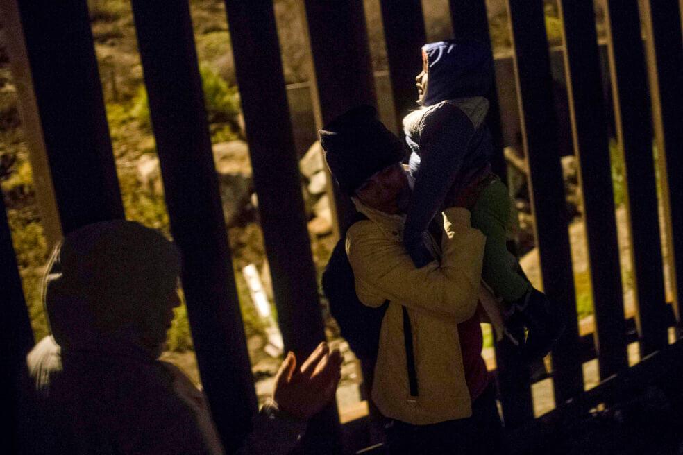 Más de 100.000 niños detenidos por migración en Estados Unidos, dice la ONU