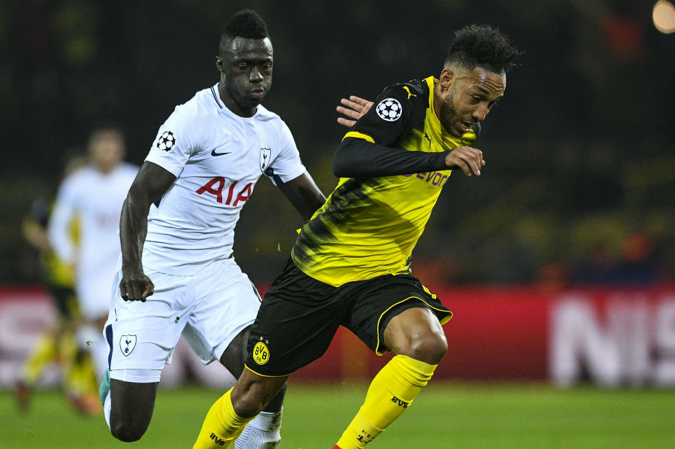Davinson y un nuevo triunfo frente al Borussia Dortmund en Champions League